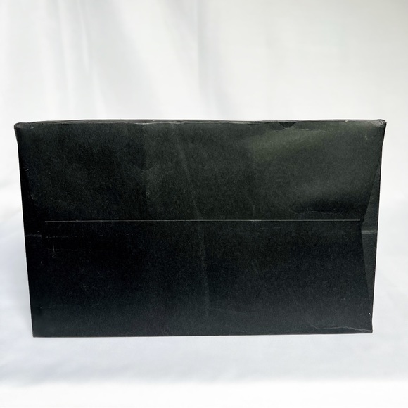 GUCCI Black Paper Boutique Shopping Bag - Picture 4 of 7